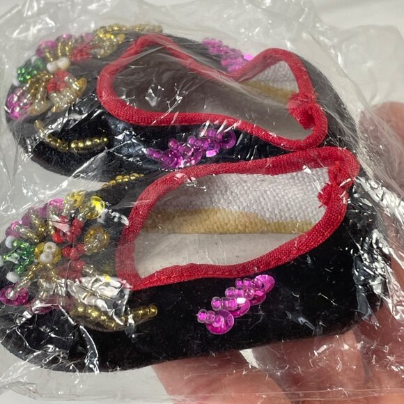 Tallinas Doll Shoes Style 212 Size 4 With Embroidered & Beaded Design Vintage - Picture 9 of 9